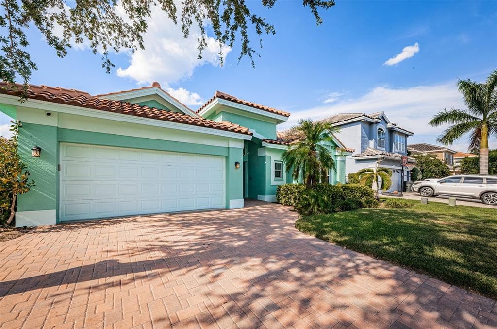 7061 BAYOU WEST AVENUE N PINELLAS PARK, FL 33782