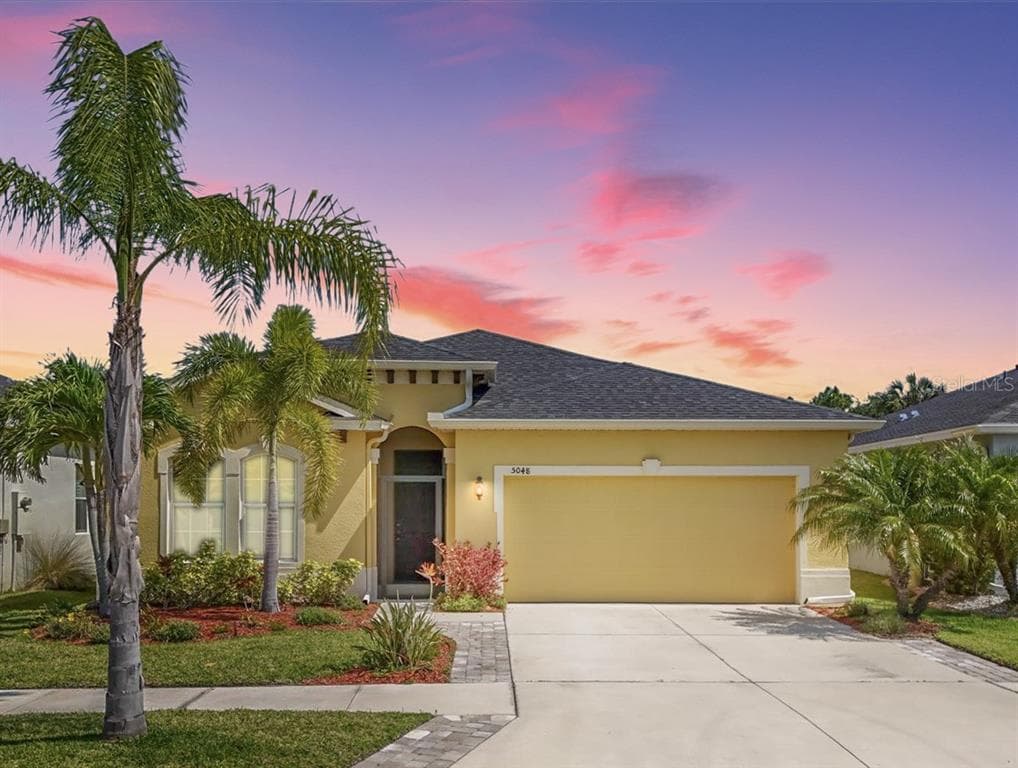 5048 INSHORE LANDING DRIVE APOLLO BEACH, FL 33572