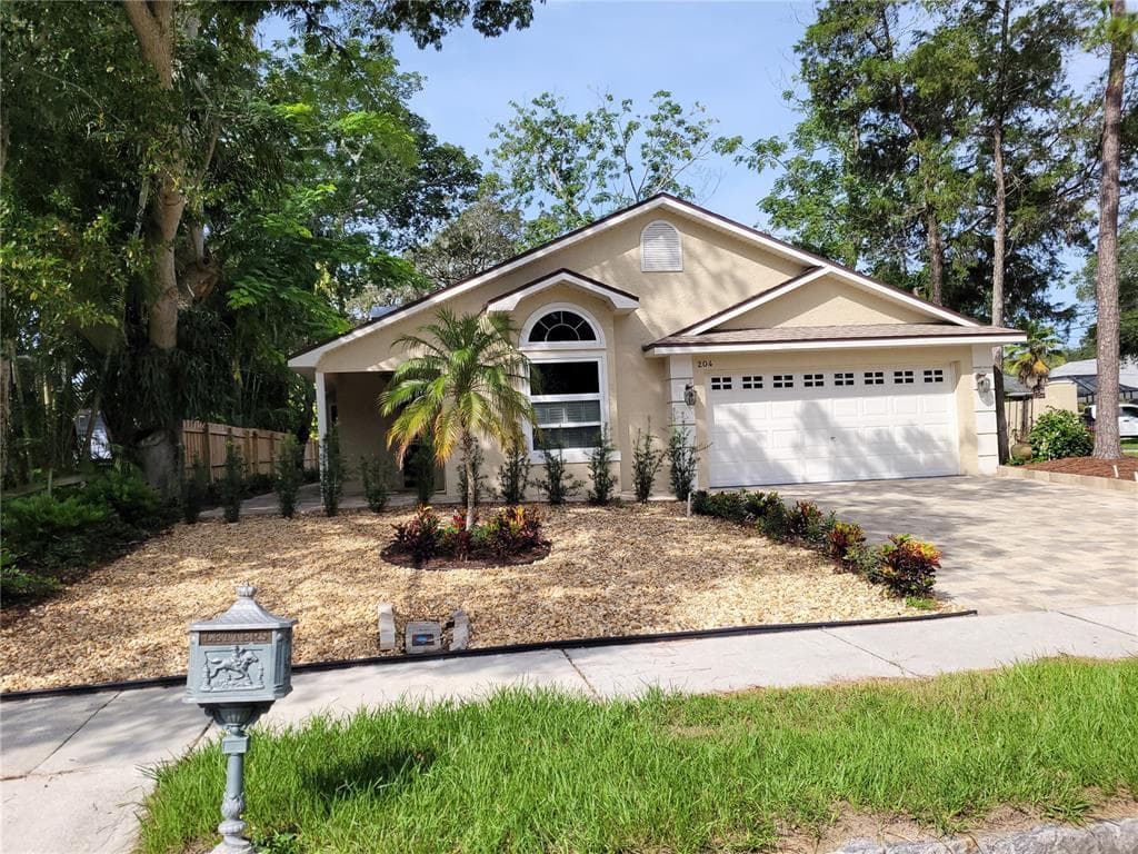 204 HILLSBOROUGH STREET SAFETY HARBOR, FL 34695