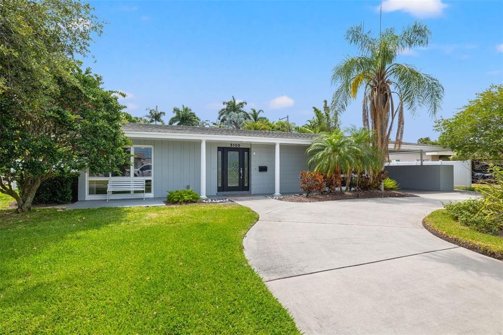 5100 42ND STREET S ST PETERSBURG, FL 33711