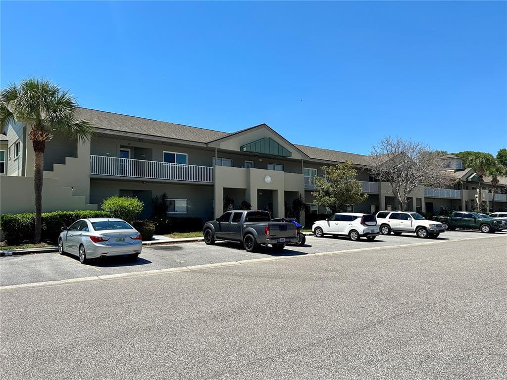 2294 BELGIAN LANE UNIT 16