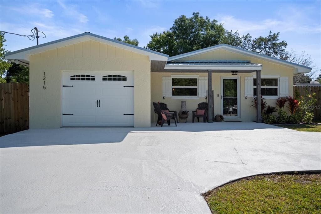 1215 TATUM BOULEVARD NEW SMYRNA BEACH, FL 32168