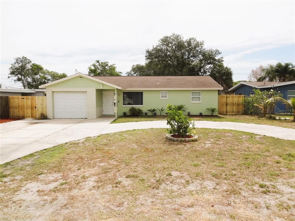 12381 RIDGE ROAD LARGO, FL 33778