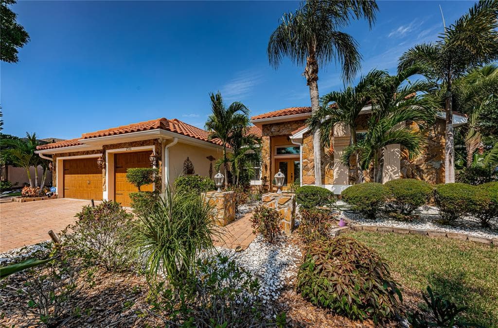 2546 ASTER DRIVE PALM HARBOR, FL 34684