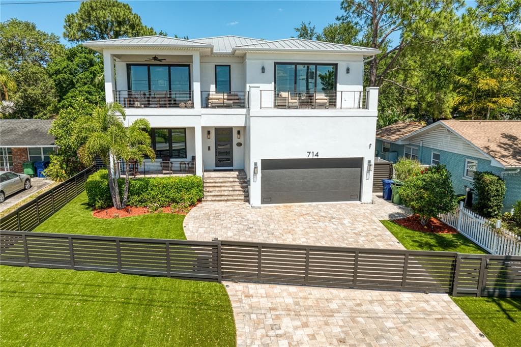 714 S DAVIS BOULEVARD TAMPA, FL 33606