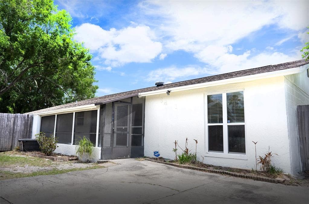 6401 REGATTA COURT