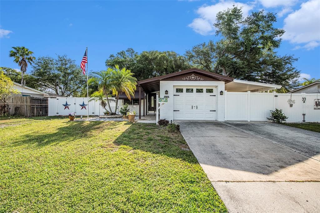 9909 61ST WAY N PINELLAS PARK, FL 33782