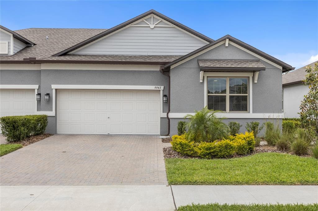 9943 CAMPANULA COURT LAND O LAKES, FL 34637
