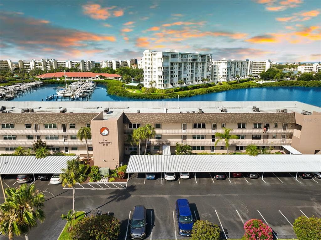 7930 SUN ISLAND DRIVE S UNIT 304 SOUTH PASADENA, FL 33707