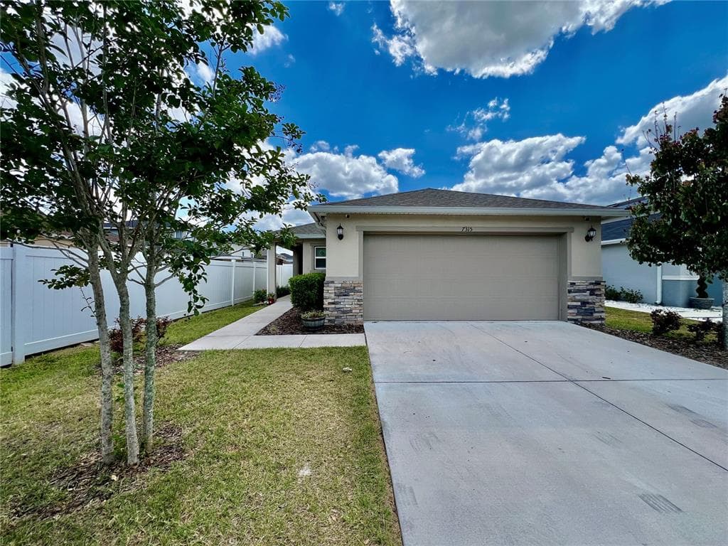 7315 SUNSHINE BRIDGE AVENUE GIBSONTON, FL 33534