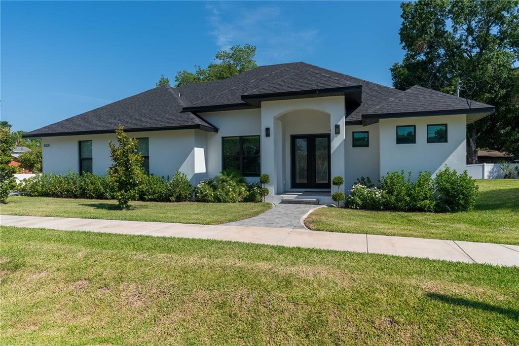 8335 JUNE STREET TAMPA, FL 33615