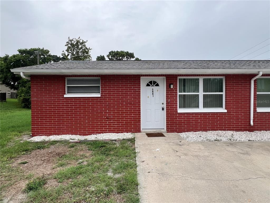 5441 BEACH STREET NEW PORT RICHEY, FL 34652
