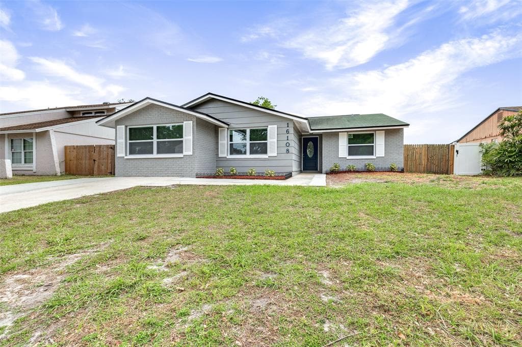 16108 FOXFIRE DRIVE TAMPA, FL 33618