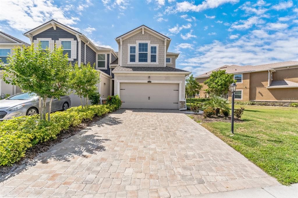 12189 TRAILHEAD DRIVE BRADENTON, FL 34211