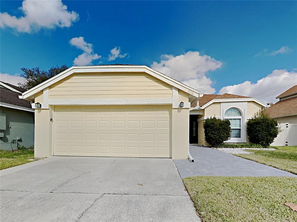 1016 GOTWALT DRIVE OVIEDO, FL 32765
