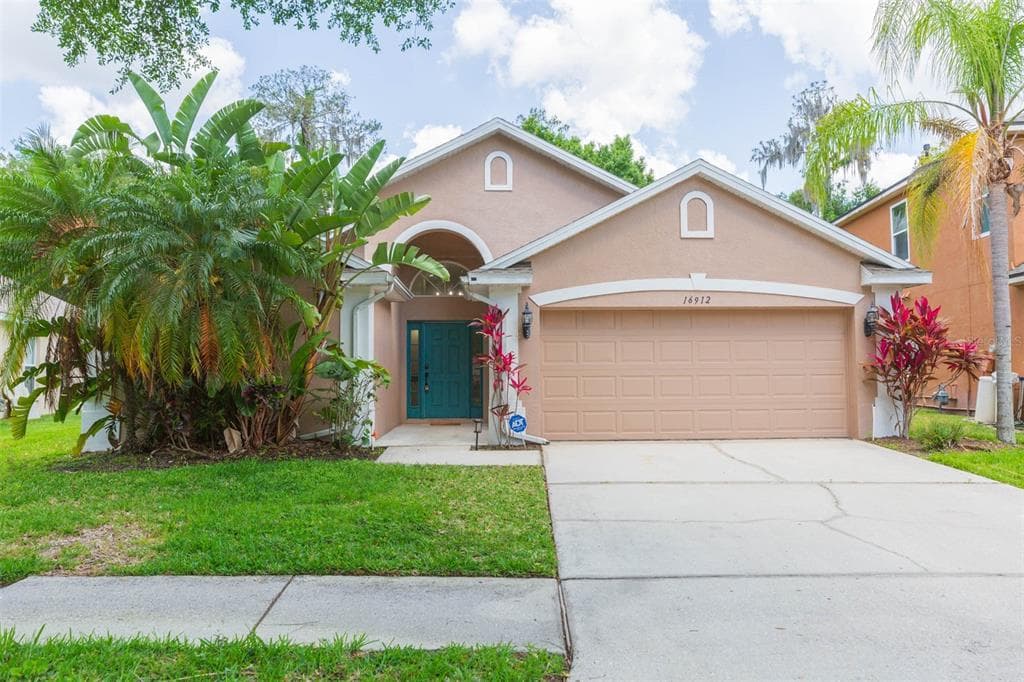 16912 HAWKRIDGE ROAD LITHIA, FL 33547