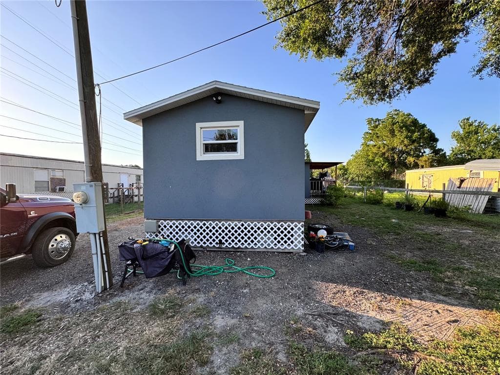 7612 52ND AVENUE S TAMPA, FL 33619