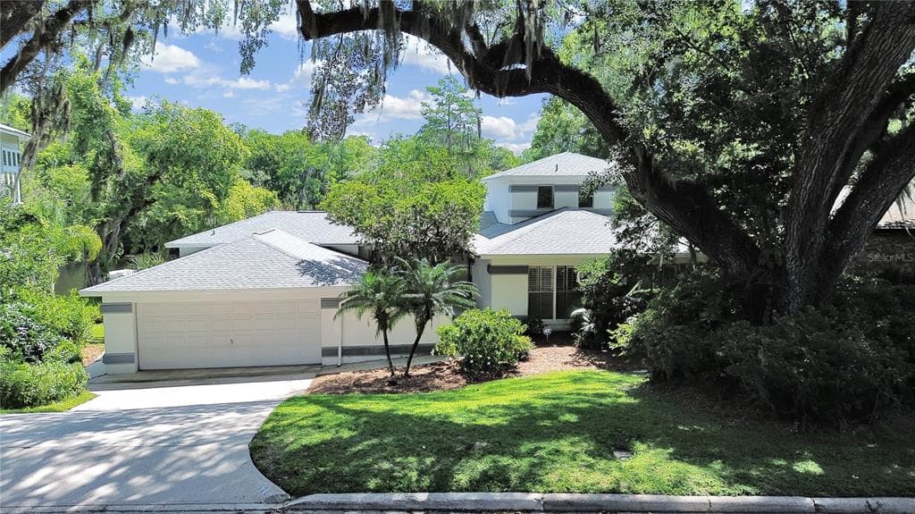511 S RIVERHILLS DRIVE TEMPLE TERRACE, FL 33617
