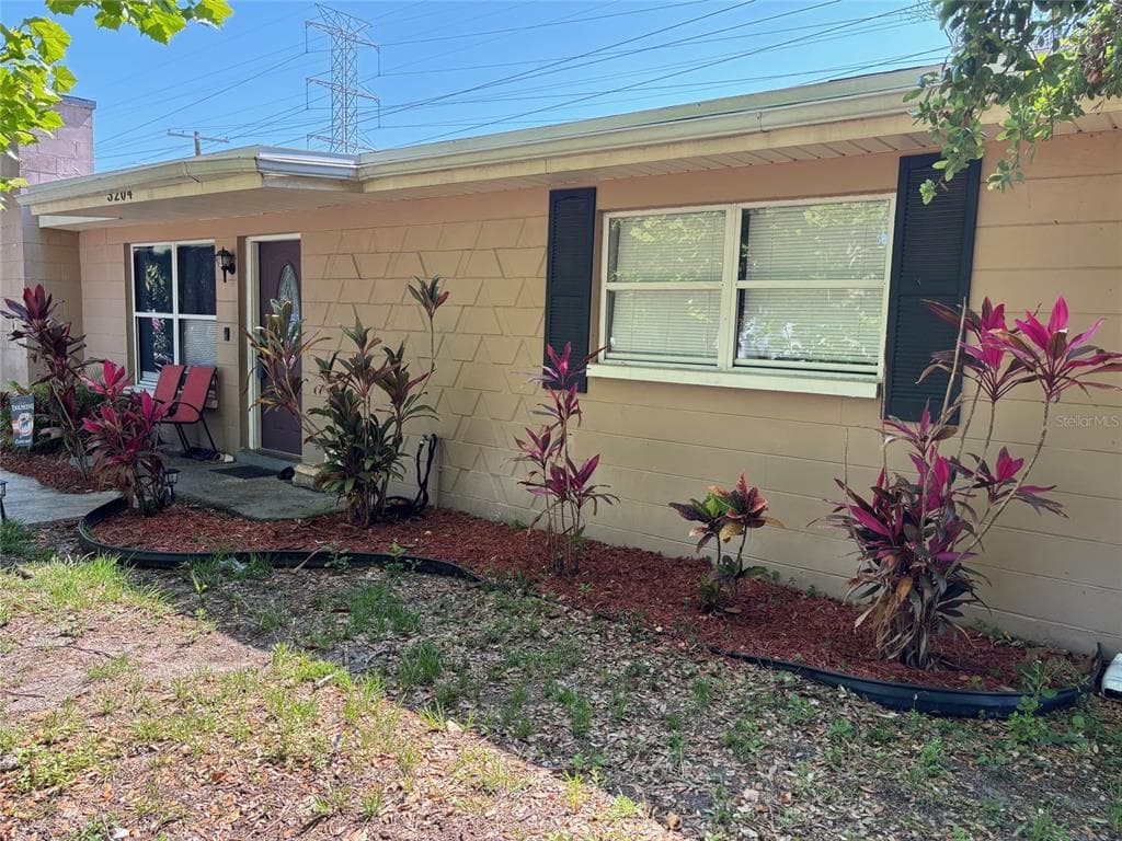 3204 WELBORN WAY TAMPA, FL 33619