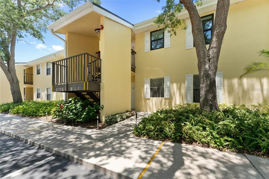 3001 58TH AVENUE S UNIT 1108 ST PETERSBURG, FL 33712