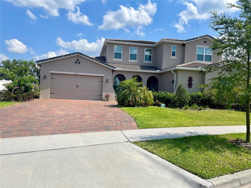 15066 SUNSTAR WAY WINTER GARDEN, FL 34787