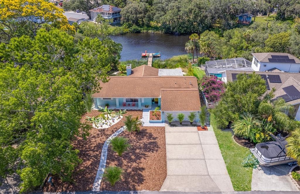 5631 EXECUTIVE DRIVE NEW PORT RICHEY, FL 34652