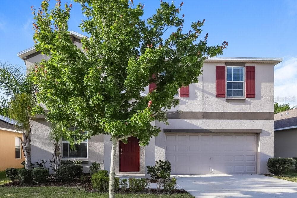 7243 SOMERSET POND DRIVE RUSKIN, FL 33573