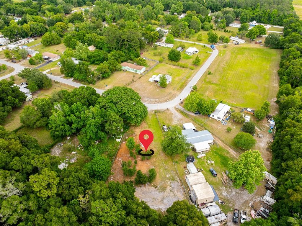 7704 GORDON LOOP BROOKSVILLE, FL 34601