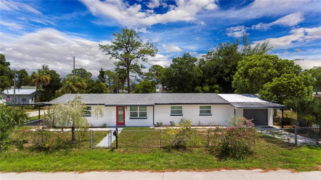 303 FRANCES DRIVE EDGEWATER, FL 32132