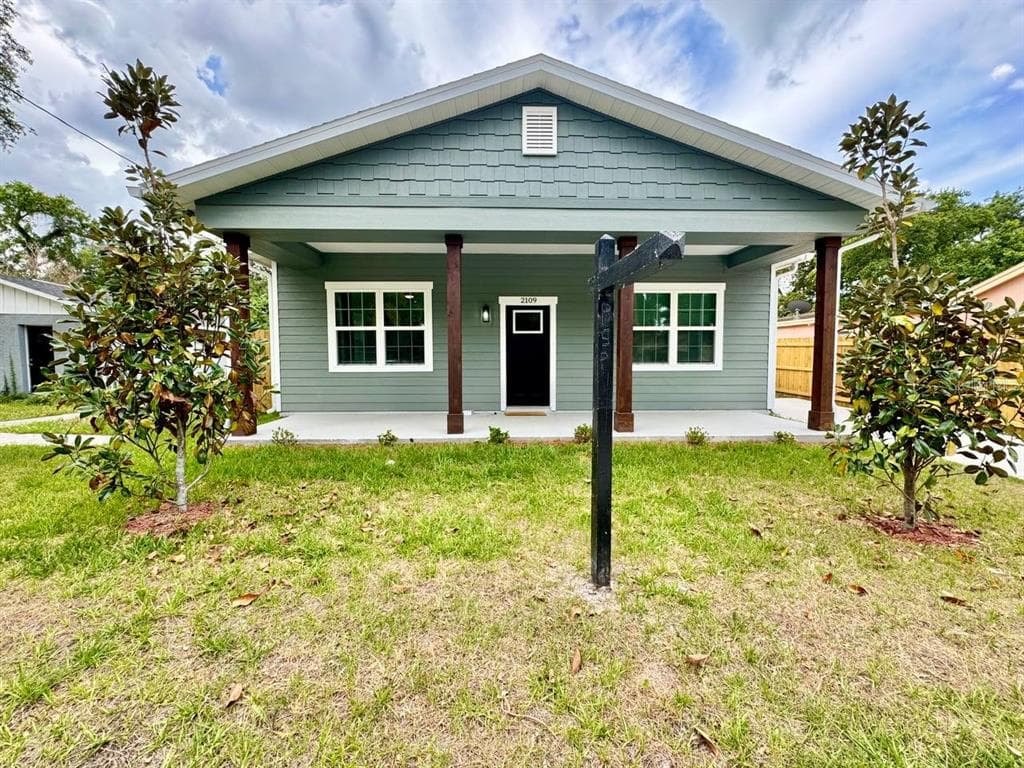 2109 E CARACAS STREET TAMPA, FL 33610