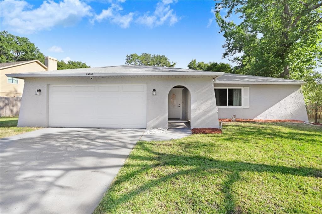23543 BELLAIRE LOOP LAND O LAKES, FL 34639