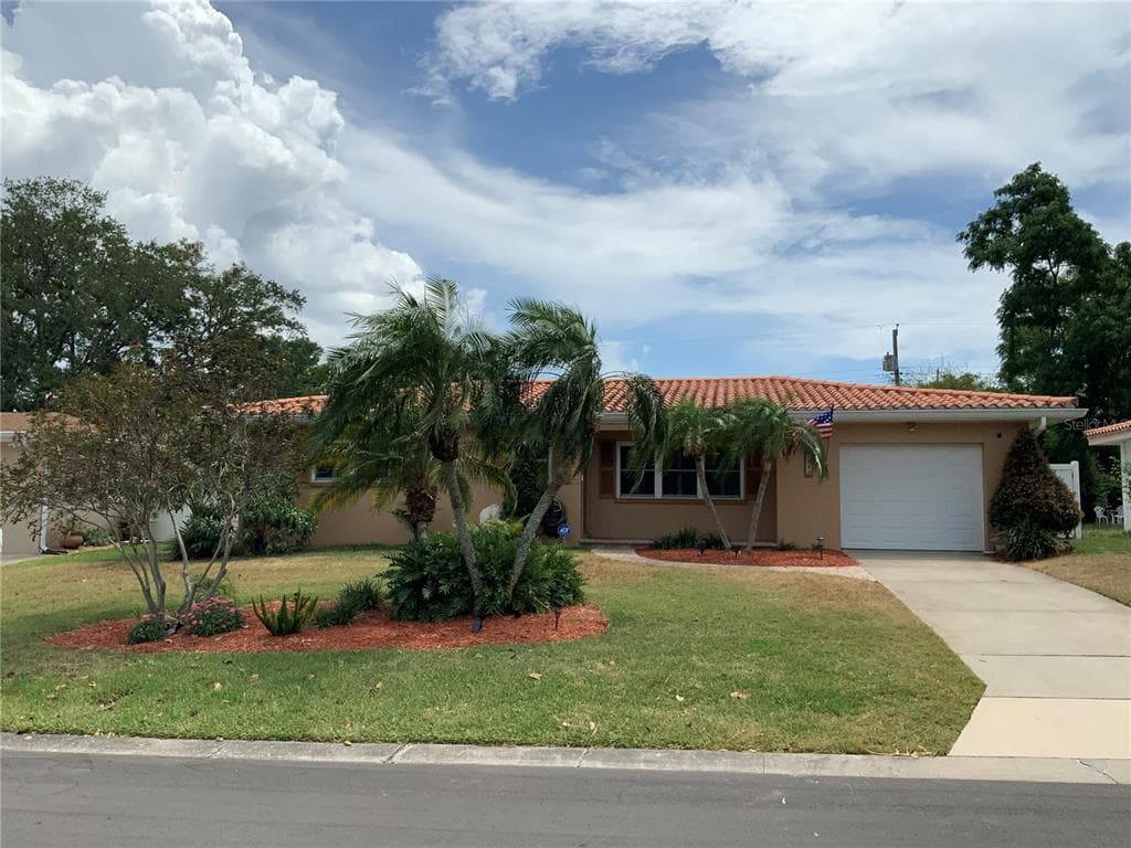 1343 HOWARD STREET CLEARWATER, FL 33756