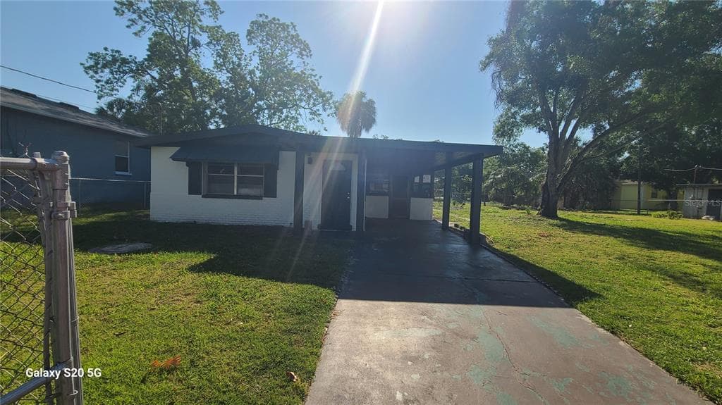 7406 S MORTON STREET TAMPA, FL 33616