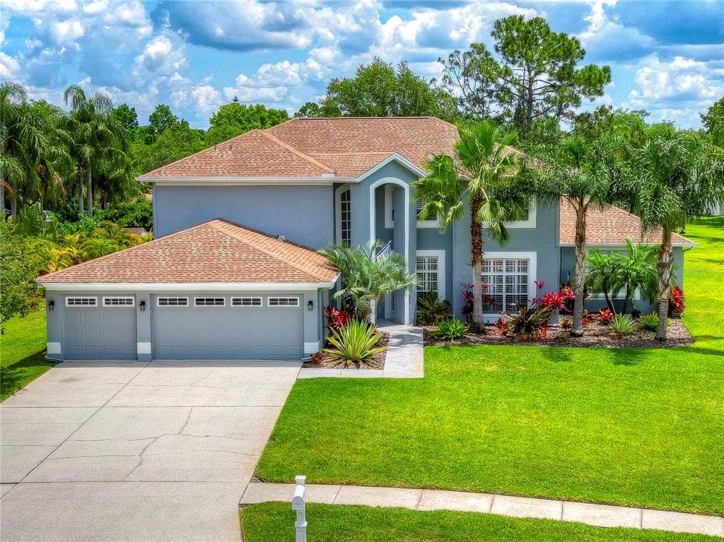 17418 EQUESTRIAN TRAIL