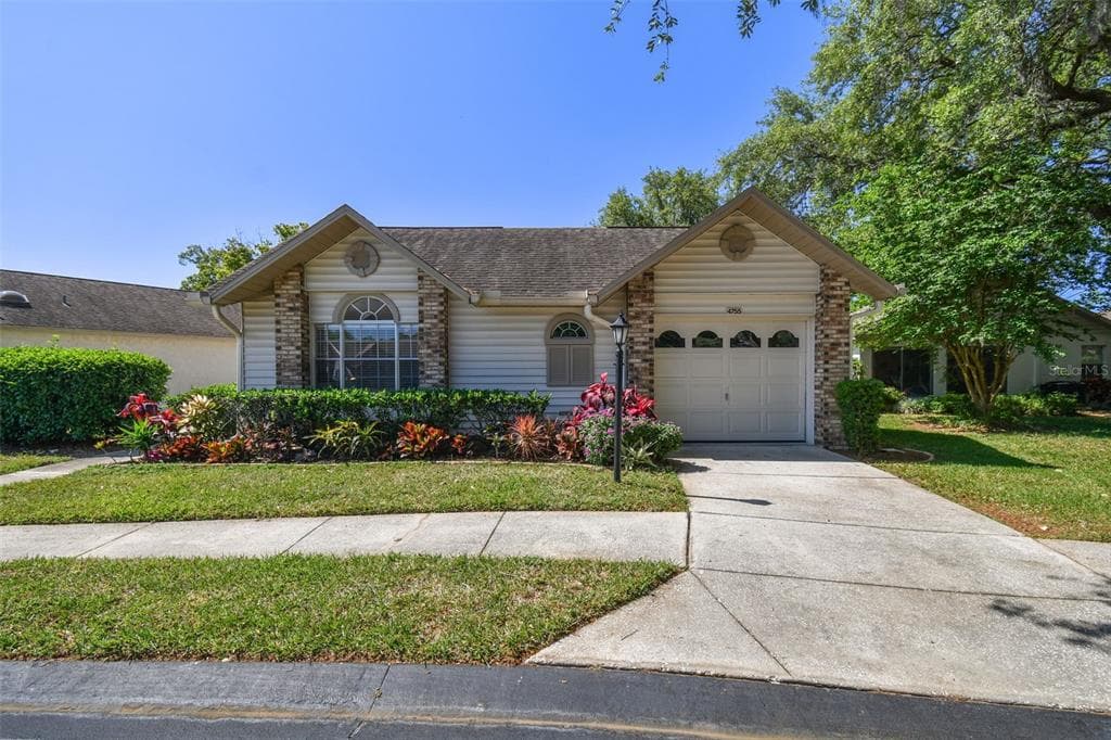 4755 CARRINGTON COURT NEW PORT RICHEY, FL 34655