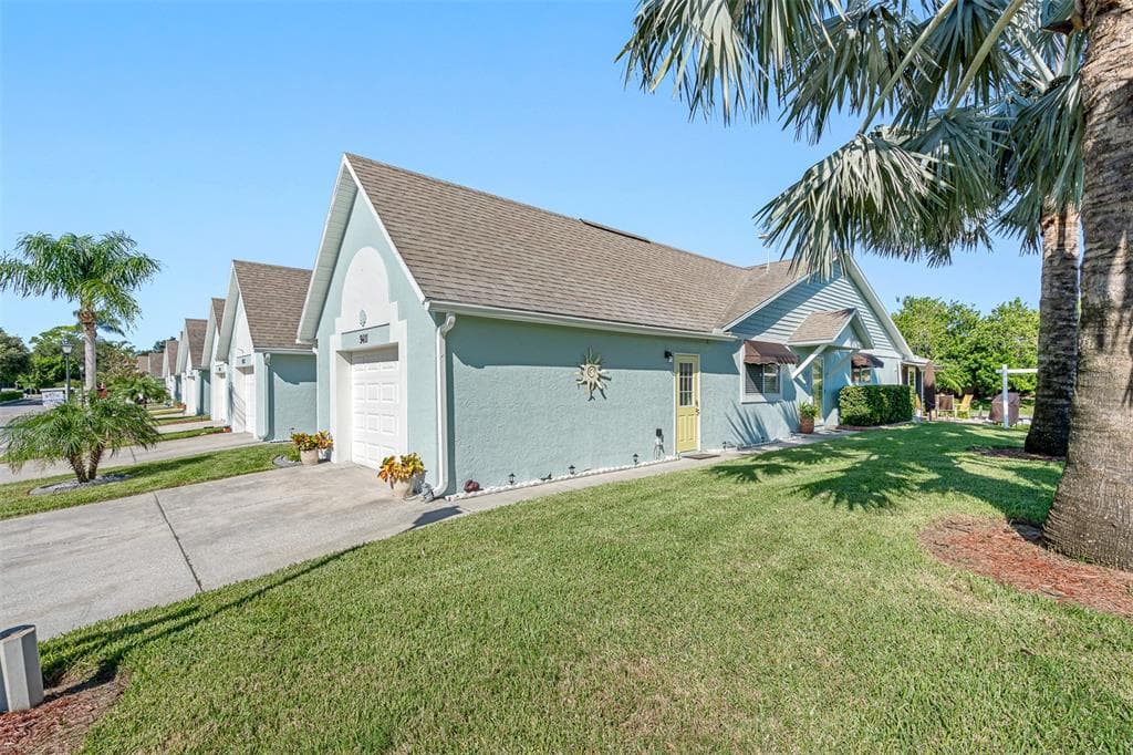 9411 TARA CAY DRIVE UNIT 14 SEMINOLE, FL 33776