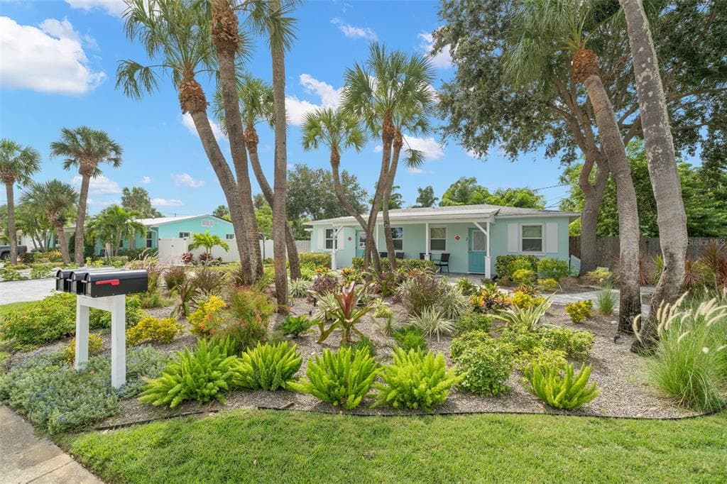 6502 GULF WINDS DRIVE UNIT 2 ST PETE BEACH, FL 33706