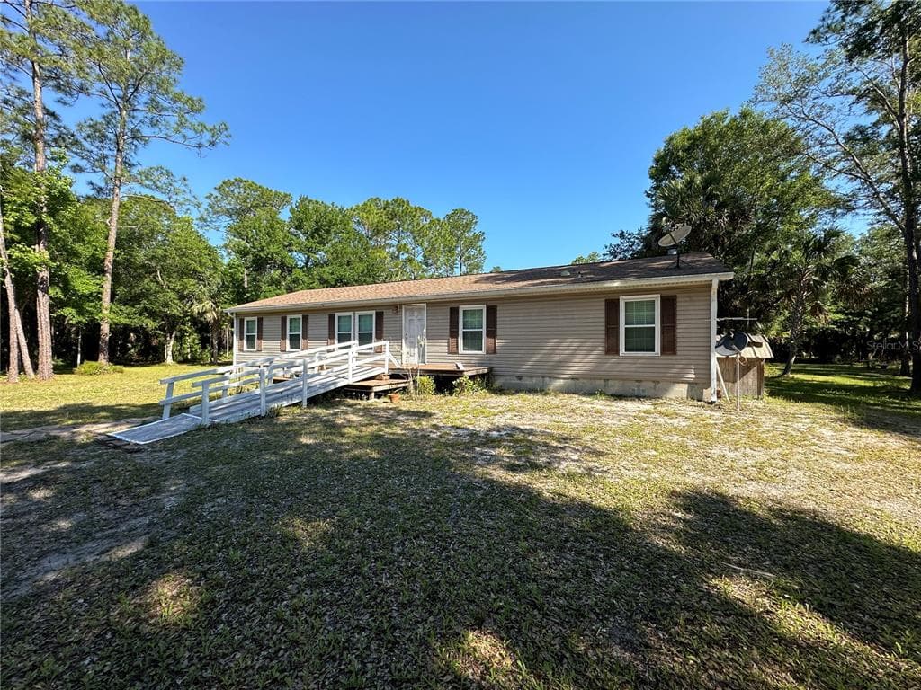 32941 TOMAHAWK TRAIL DELAND, FL 32720