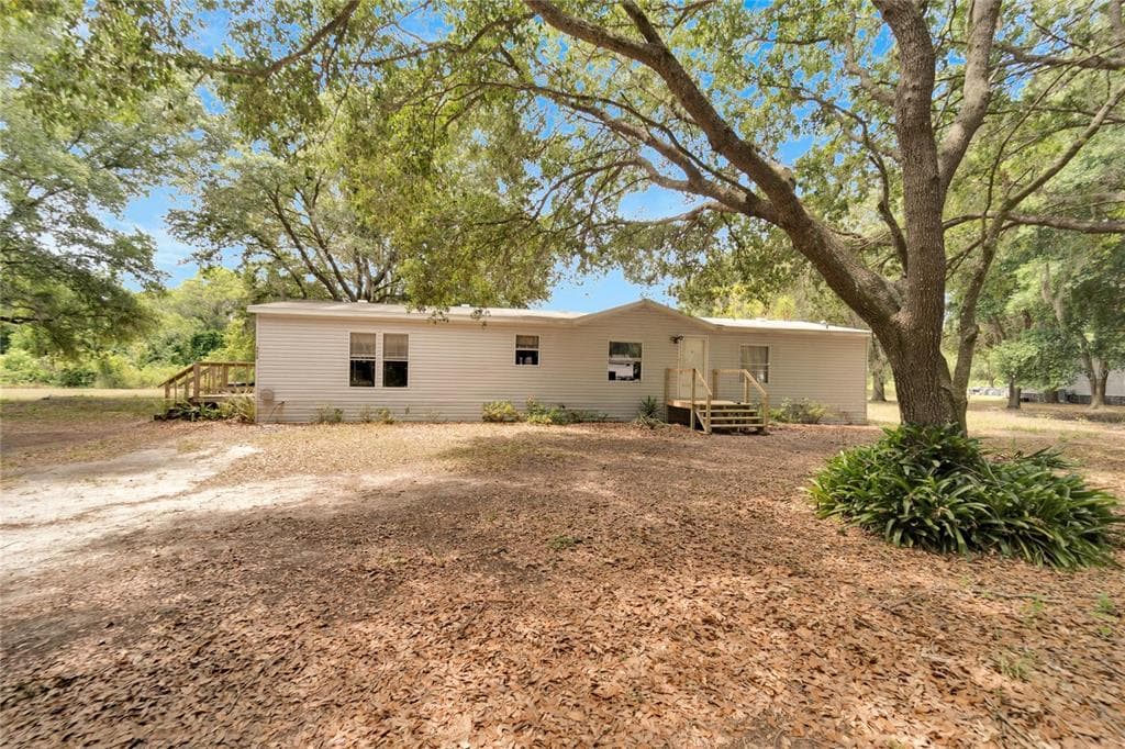 6029 BOB HEAD ROAD PLANT CITY, FL 33565