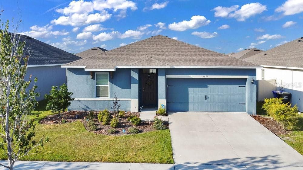 5872 ARLINGTON RIVER DRIVE LAKELAND, FL 33811