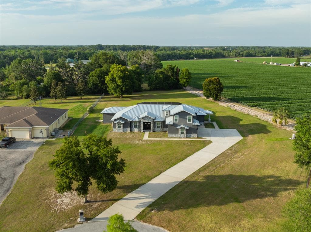 5905 ARTESIAN RIDGE LANE DOVER, FL 33527