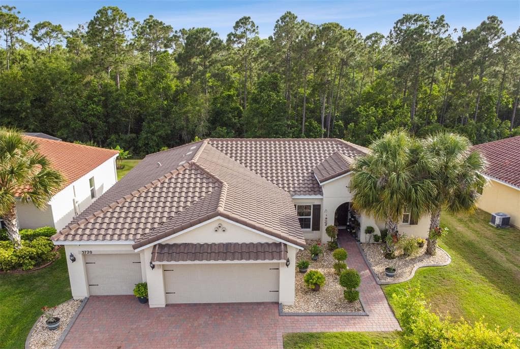 3720 ISLES ARBOR LANE KISSIMMEE, FL 34746