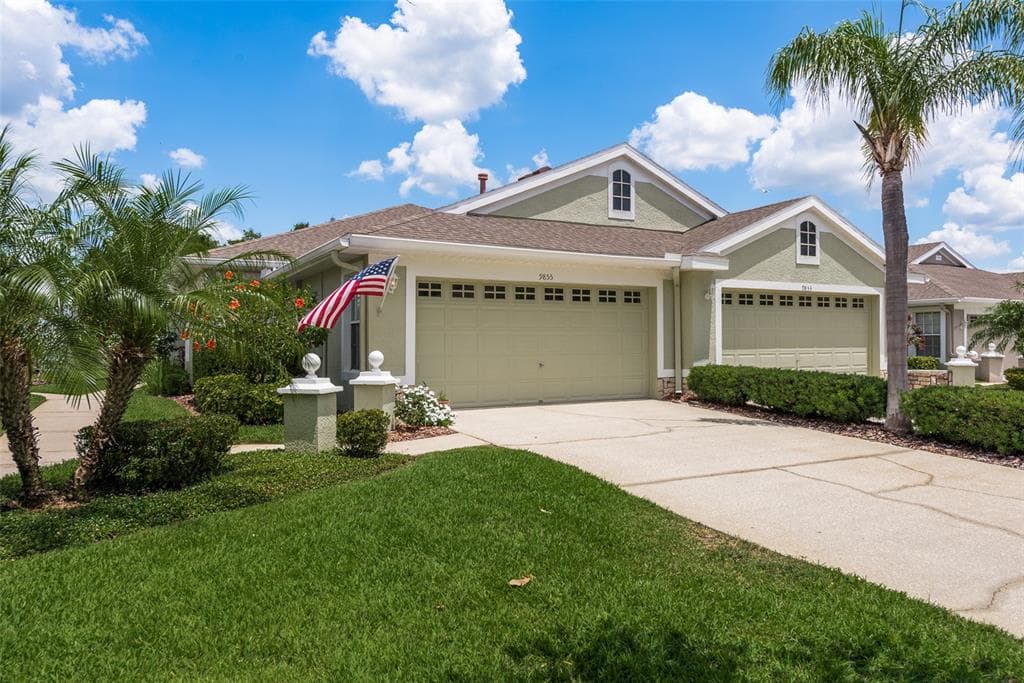 9855 BRIDGETON DRIVE TAMPA, FL 33626