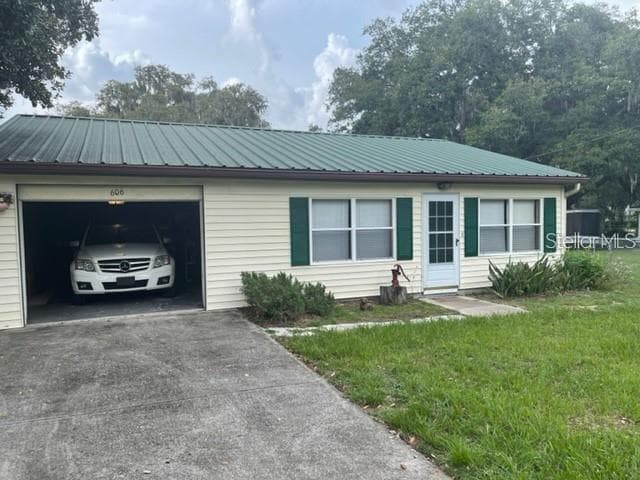 606 VIRGINIA AVENUE SEFFNER, FL 33584