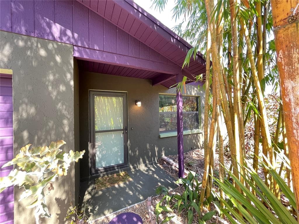 319 PATTERSON AVENUE OSPREY, FL 34229