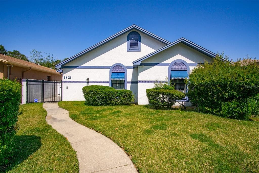 3421 PICO DRIVE TAMPA, FL 33614