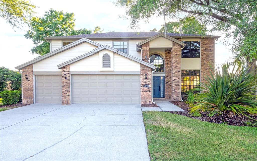 17038 WINNERS CIRCLE ODESSA, FL 33556