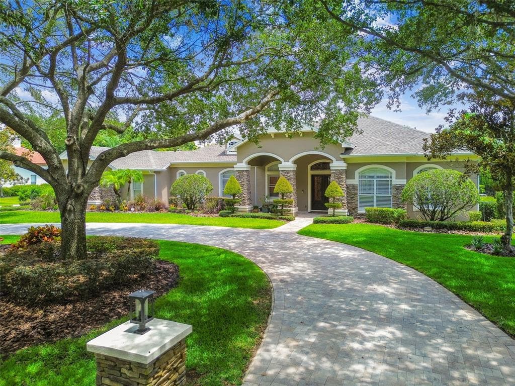 8503 KENTUCKY DERBY DRIVE ODESSA, FL 33556