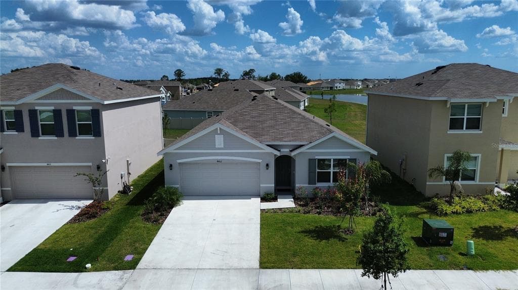 8402 CLAW GLADES LOOP WESLEY CHAPEL, FL 33545