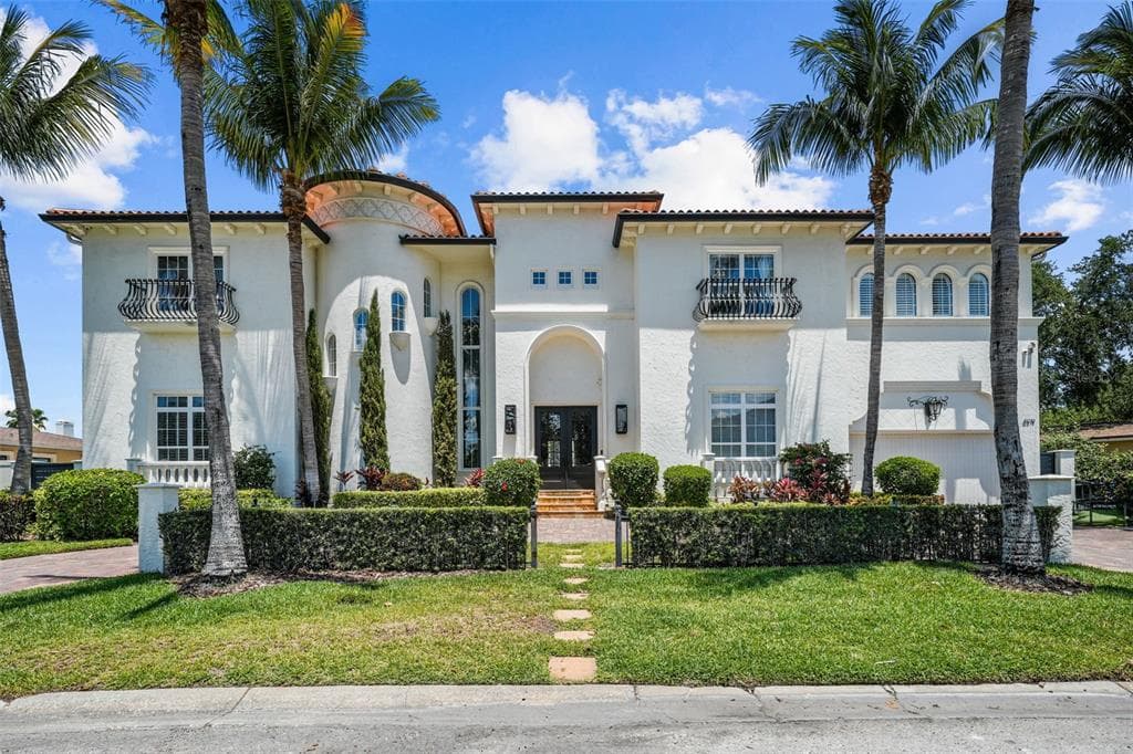 4919 W MELROSE AVENUE S TAMPA, FL 33629